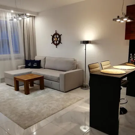 Kapitanskie Blizej Morza Kolobrzeg