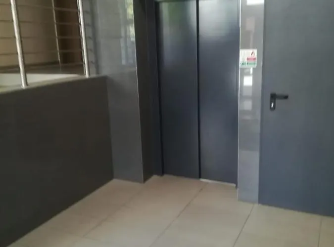 Kapitanskie Blizej Morza *