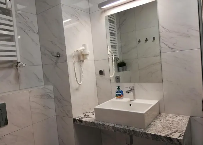 Kapitanskie Blizej Morza